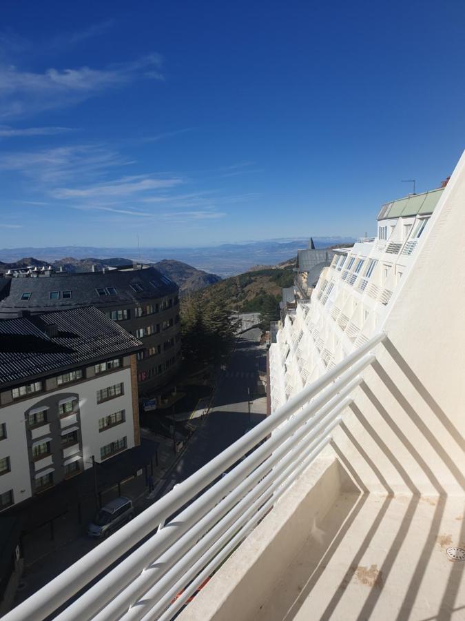 Atico Montblanc Zona Baja Apartment เซียร์ราเนบาดา ภายนอก รูปภาพ